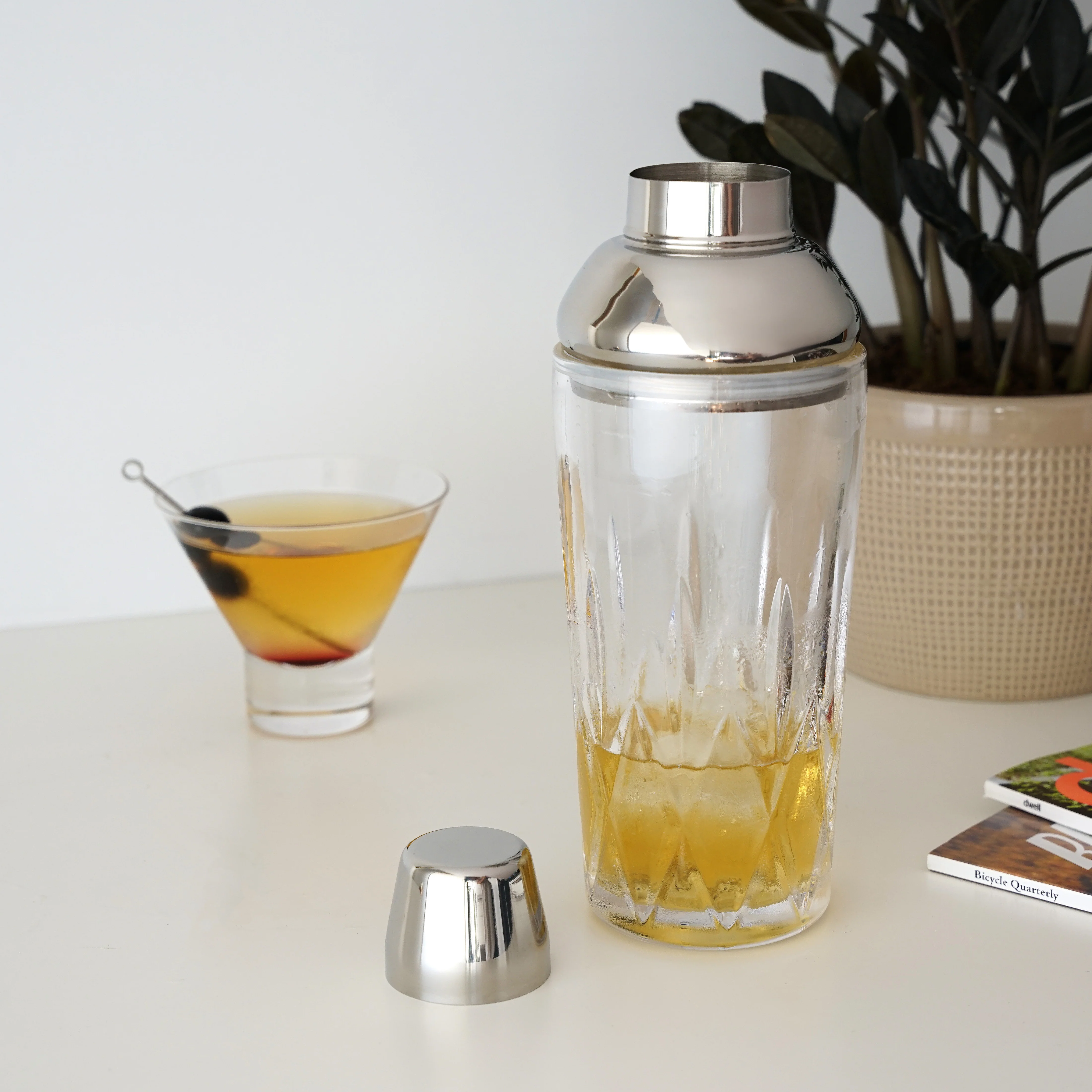 Admiral Crystal Cocktail Shaker - Image 3
