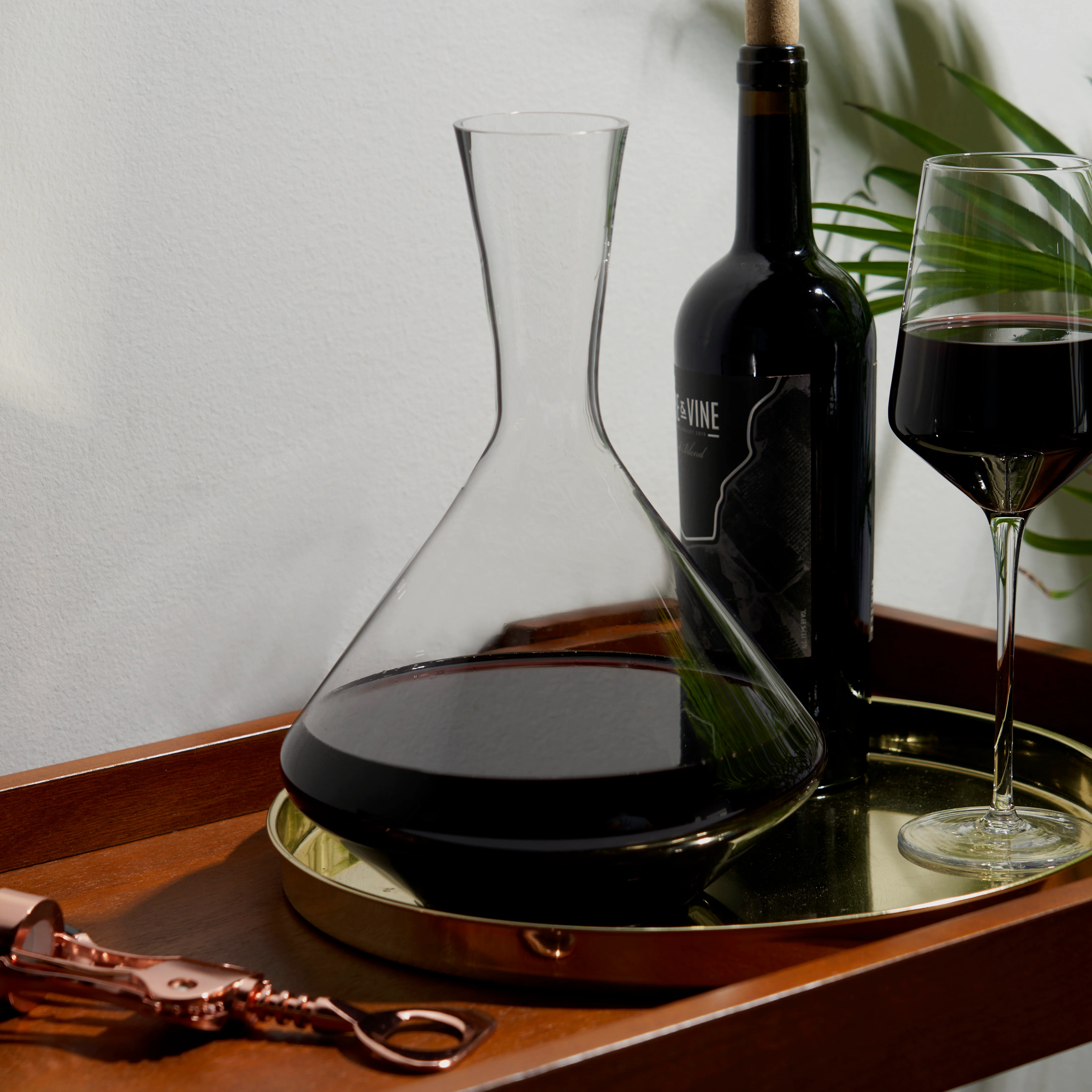 Raye Angled Crystal Wine Decanter - Image 3