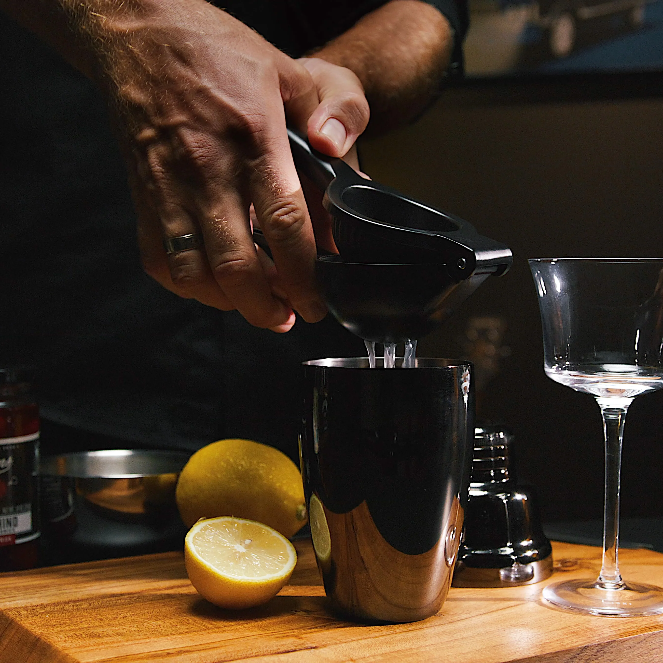 Citrus Press in Black - Image 3